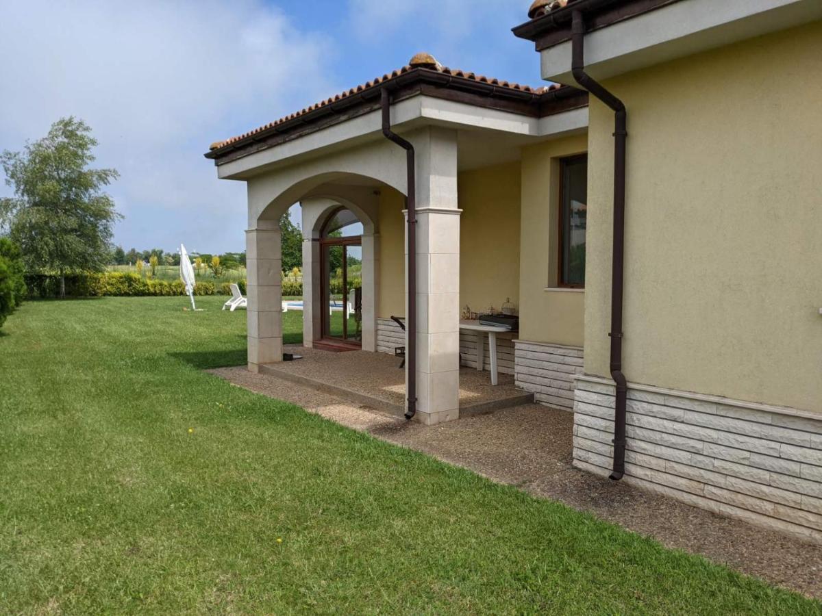 Lighthouse Golf Apart Complex&Villas 巴尔奇克 外观 照片