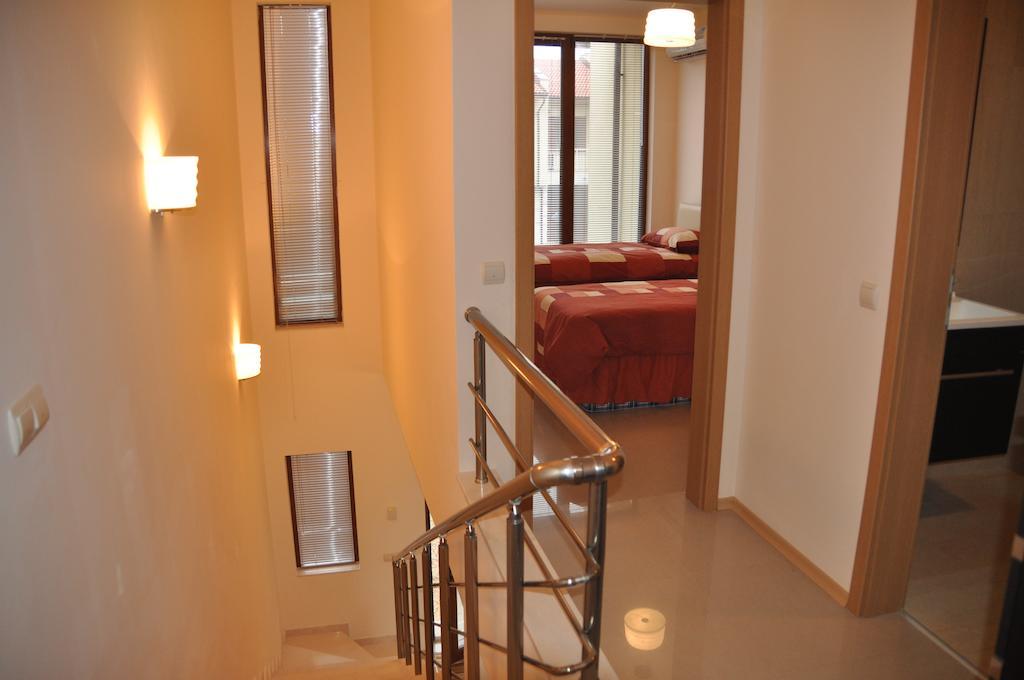 Lighthouse Golf Apart Complex&Villas 巴尔奇克 外观 照片