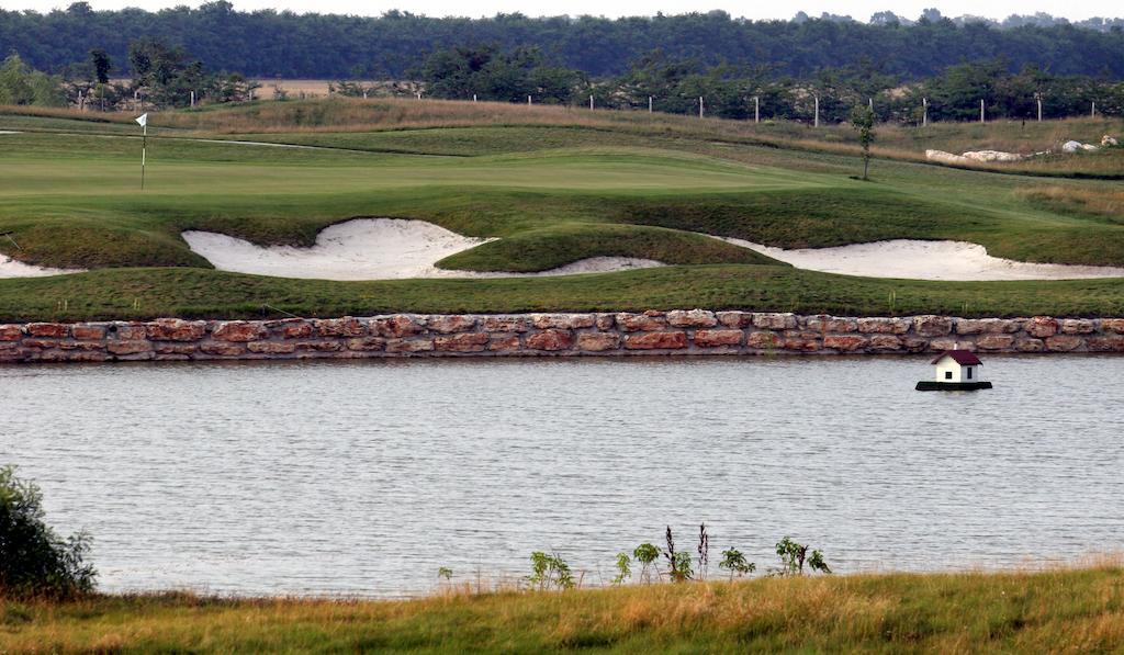Lighthouse Golf Apart Complex&Villas 巴尔奇克 外观 照片