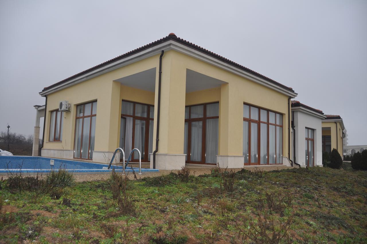 Lighthouse Golf Apart Complex&Villas 巴尔奇克 外观 照片